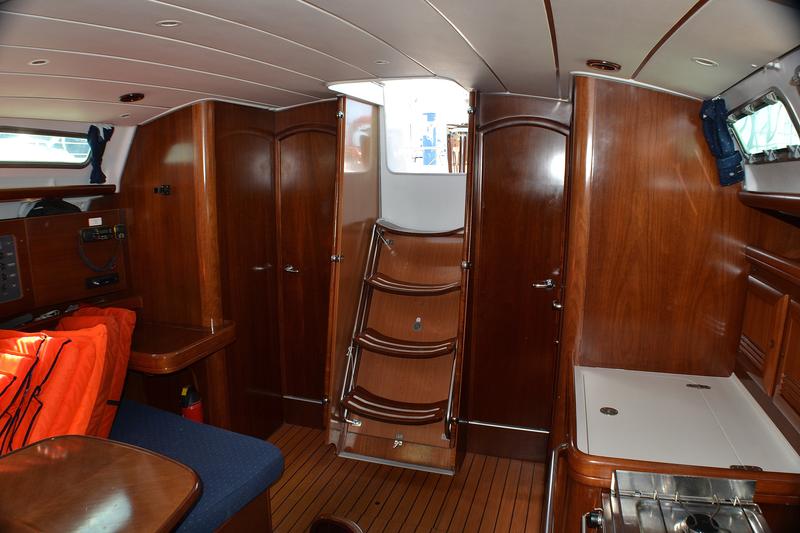 Photo #11 - Oceanis Clipper 423 - 4 cab. (Brava) in Sukosan - 31715