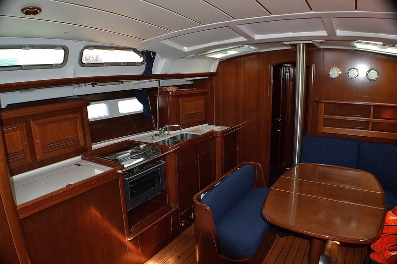 Photo #12 - Oceanis Clipper 423 - 4 cab. (Brava) in Sukosan - 31715