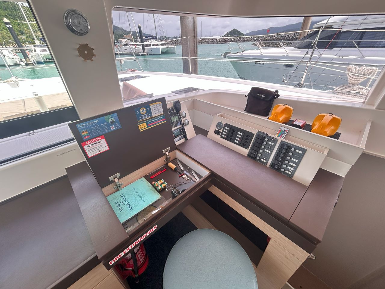 Photo #11 - Bali 4.3 - 4 + 2 cab. (ALCINA_DB) en Airlie Beach - 31729