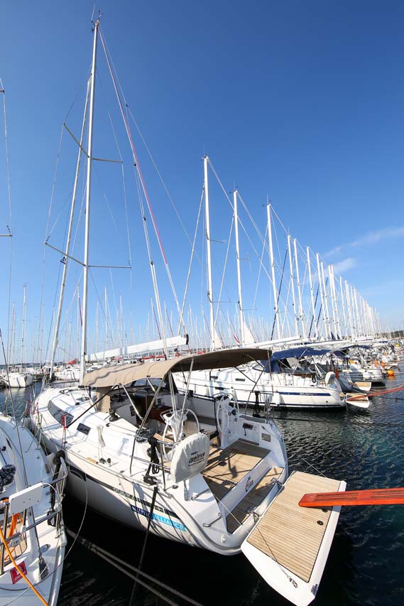 Photo #3 - Bavaria Cruiser 41S (Ciao (17)) in Murter - 31747