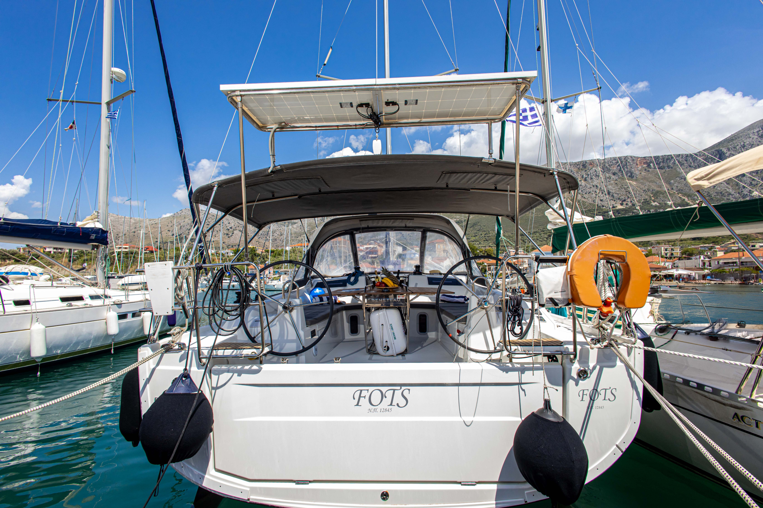 Photo #3 - Oceanis 40.1 (Fots) in Paleros - 31787