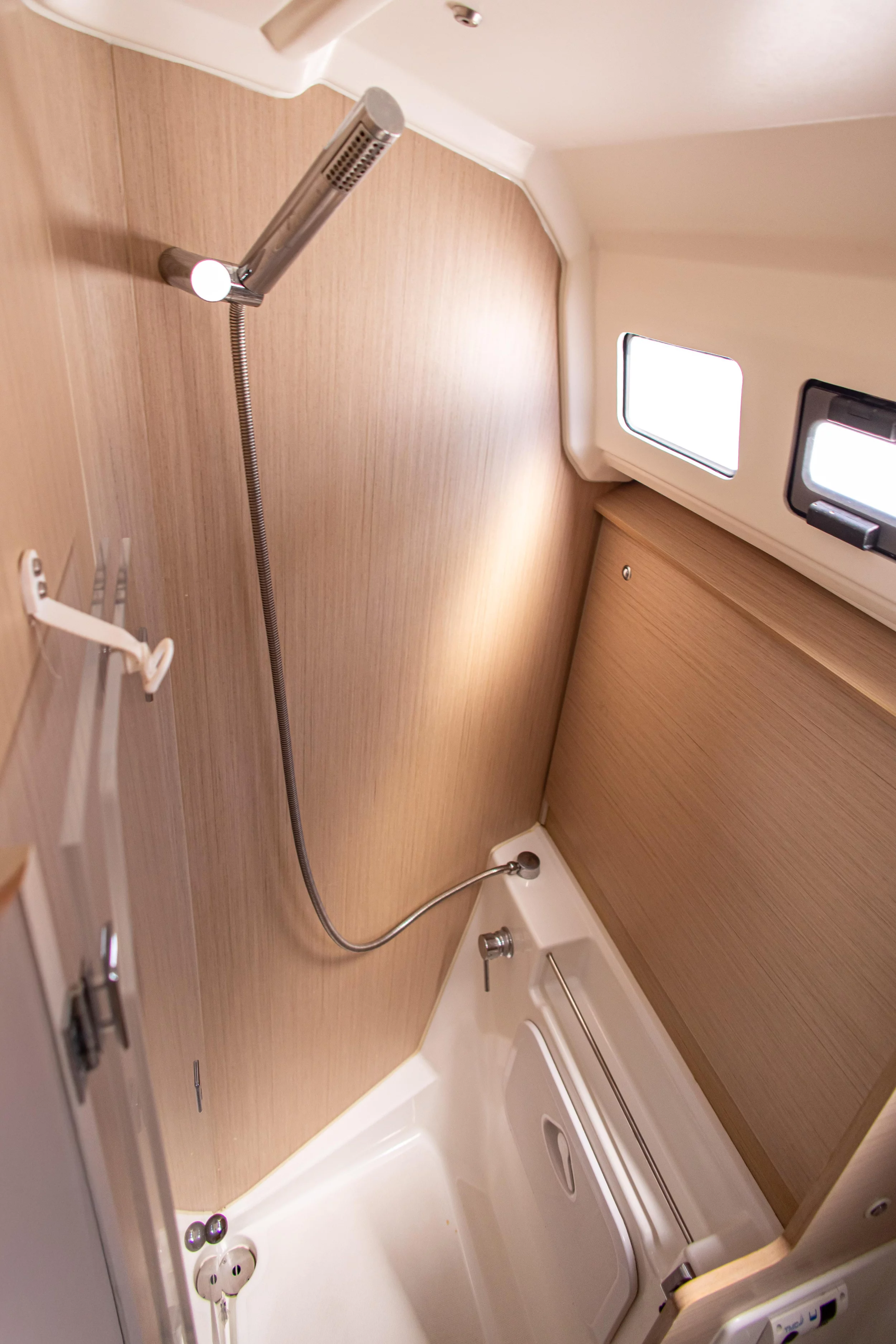 Oceanis 40.1 (Fots)  - 12