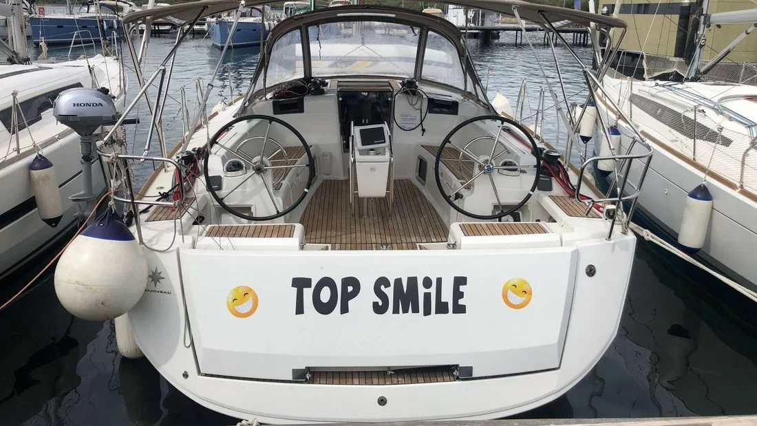 Sun Odyssey 449 (Top Smile)  - 0