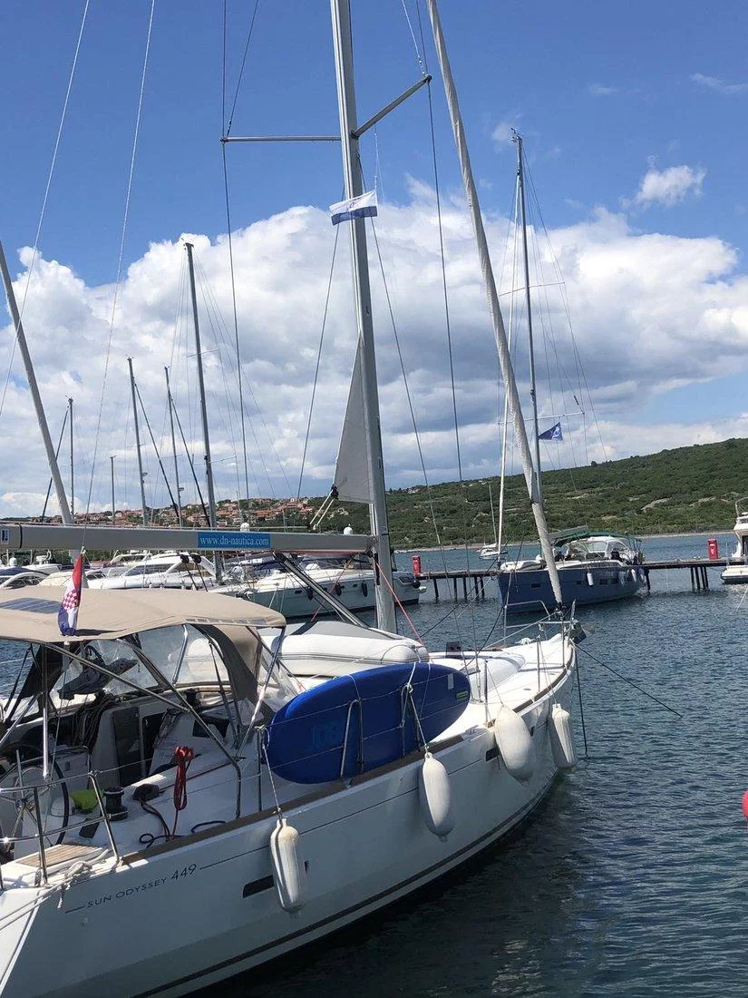 Sun Odyssey 449 (Top Smile)  - 11