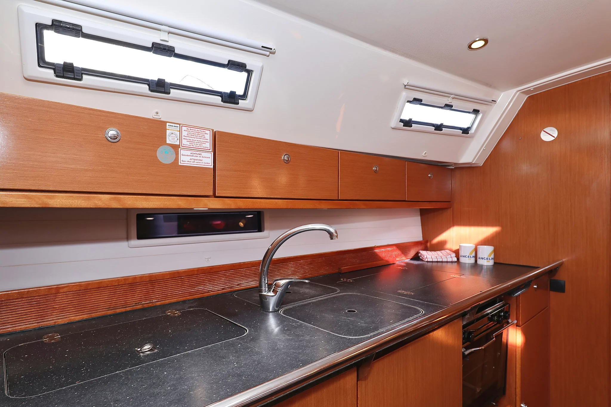 Bavaria Cruiser 40 S (Silver Arrow)  - 21
