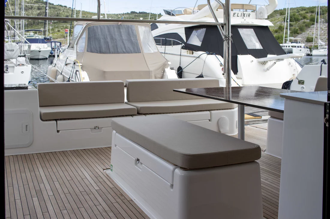 Dufour 48 Catamaran - 5 + 1 cab. (Casablanca)  - 7