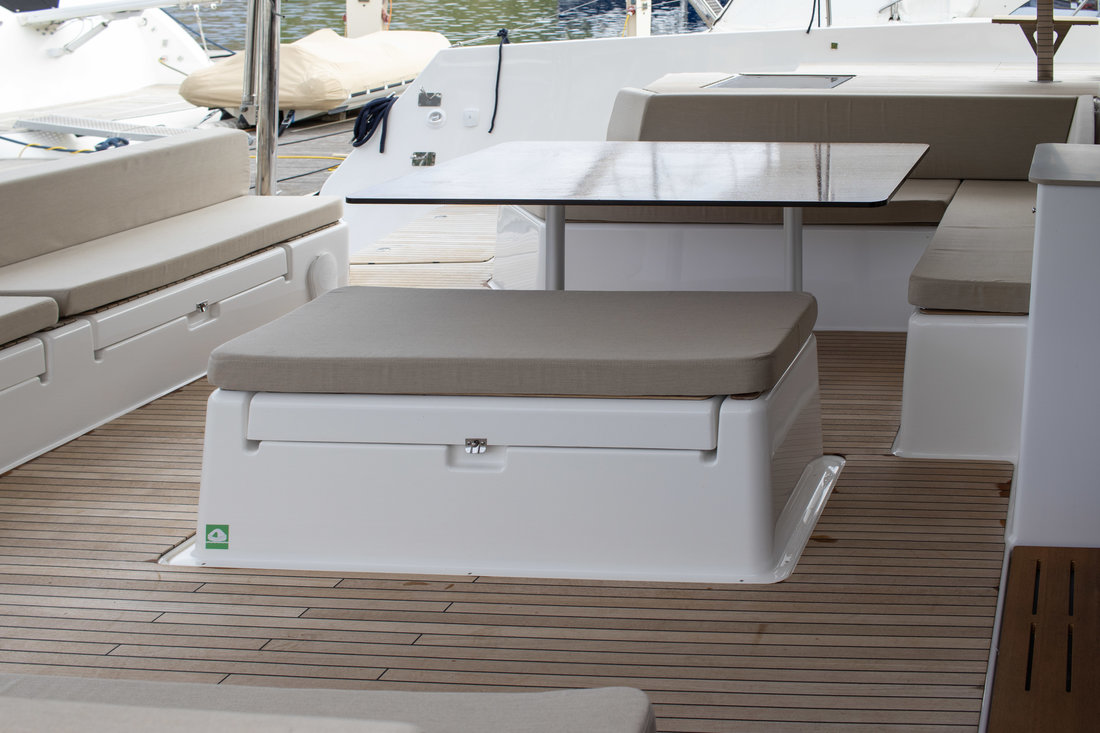Photo #13 - Dufour 48 Catamaran - 5 + 1 cab. (Casablanca) en Primosten - 31850