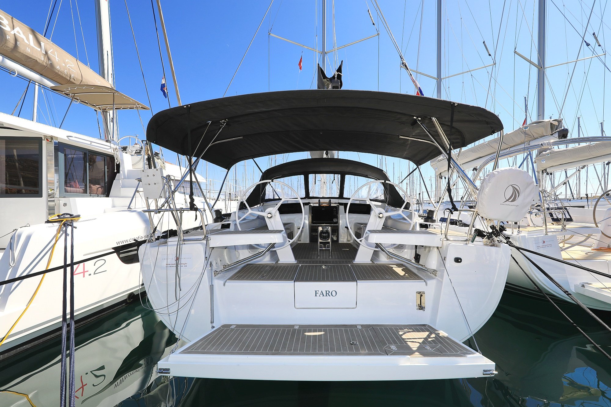 Photo #1 - Hanse 418 - 3 cab. (Faro) in Kastela - 31876