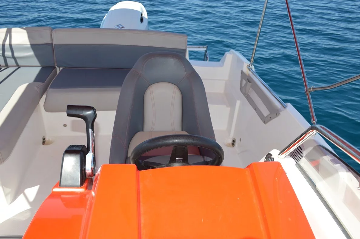 Marine Time 620 Sundeck (Marine Time 620)  - 8