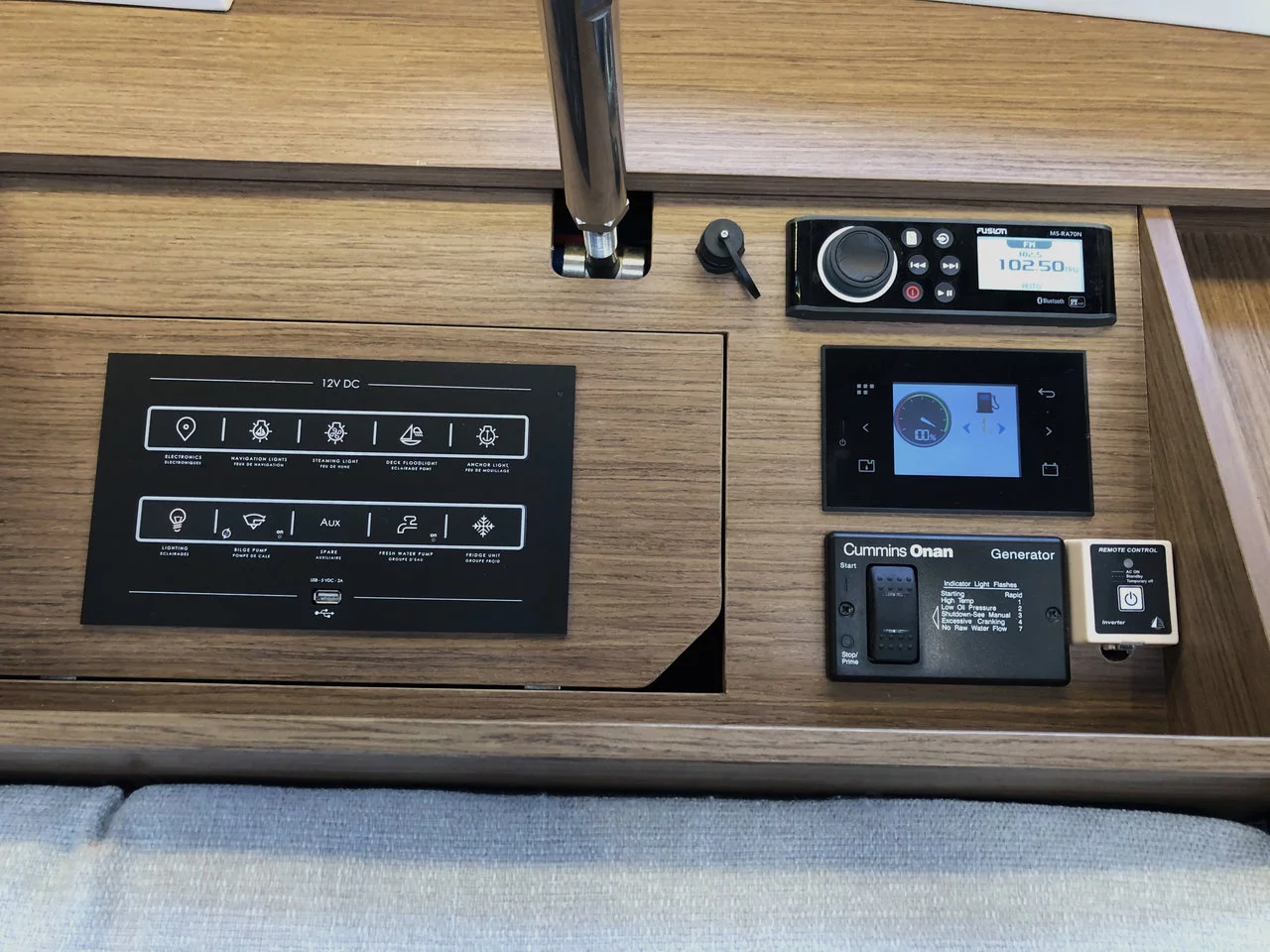 Oceanis 51.1 - 5 + 1 cab. (Salt Water)  - 3
