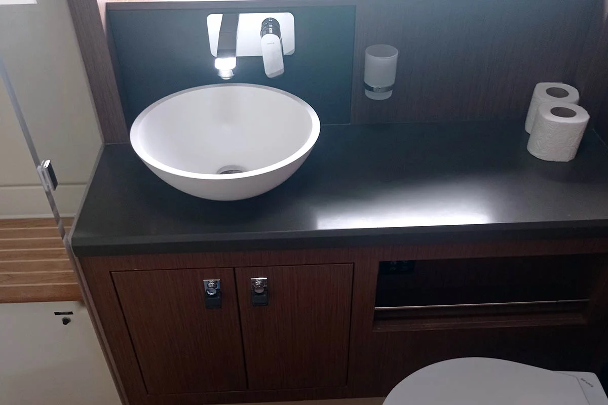 Oceanis Yacht 62 - 4 + 1 (Penultimo)  - 22