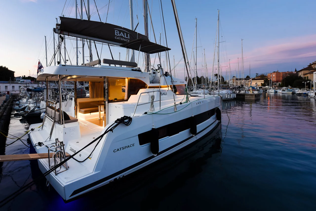 Bali Catspace (Fux 4 Sail)  - 5