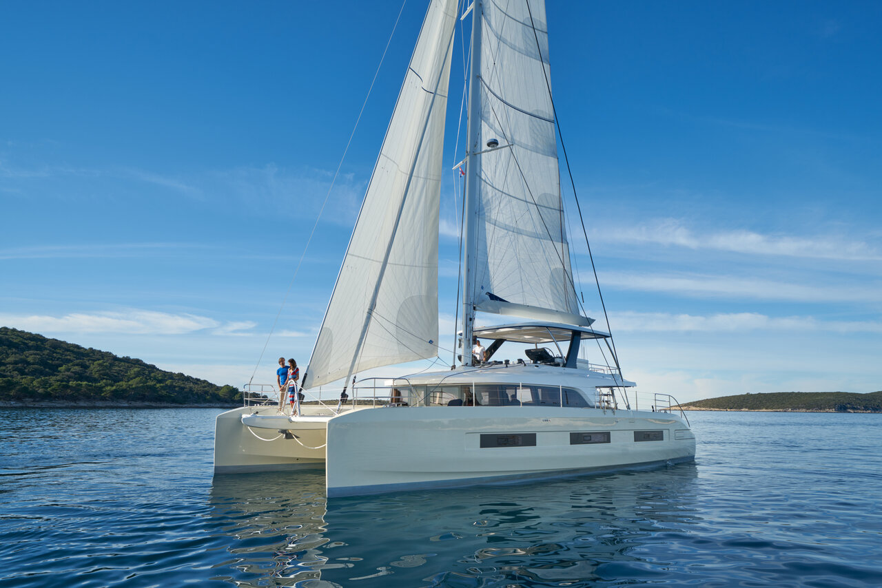 Photo #2 - Lagoon Sixty 5 (Amada Mia - CREWED) in Split - 31972