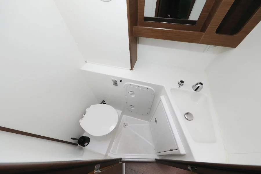 Lagoon 42 - 4 + 2 cab. (Ice Cat)  - 9