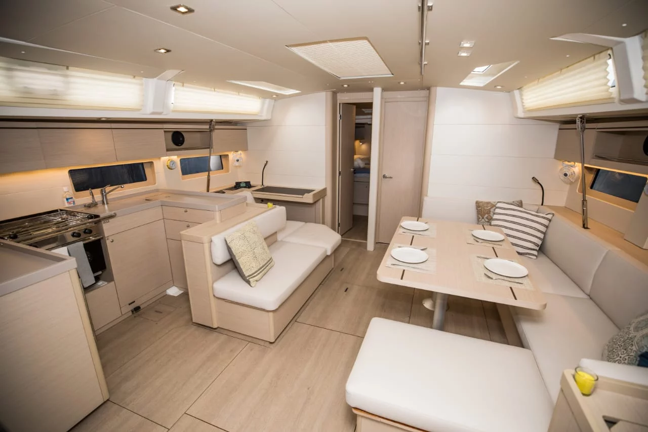 Oceanis 51.1 (Nireas)  - 8