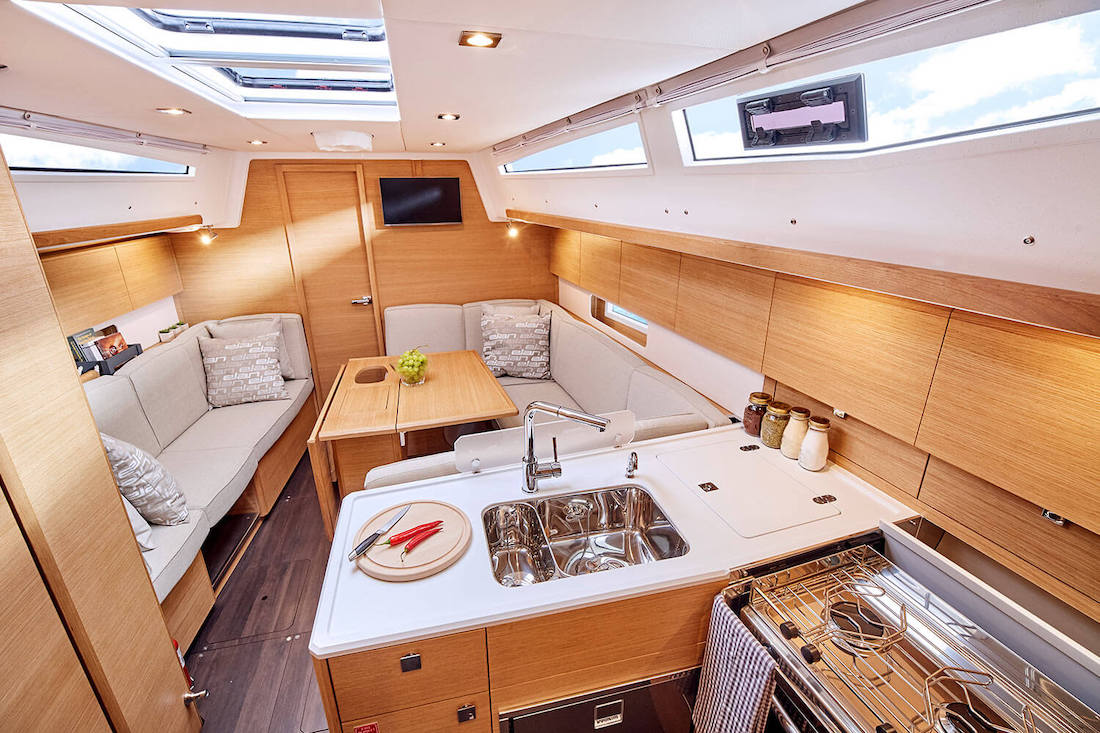 Photo #3 - Elan E5 (Elaya) in Biograd - 32040