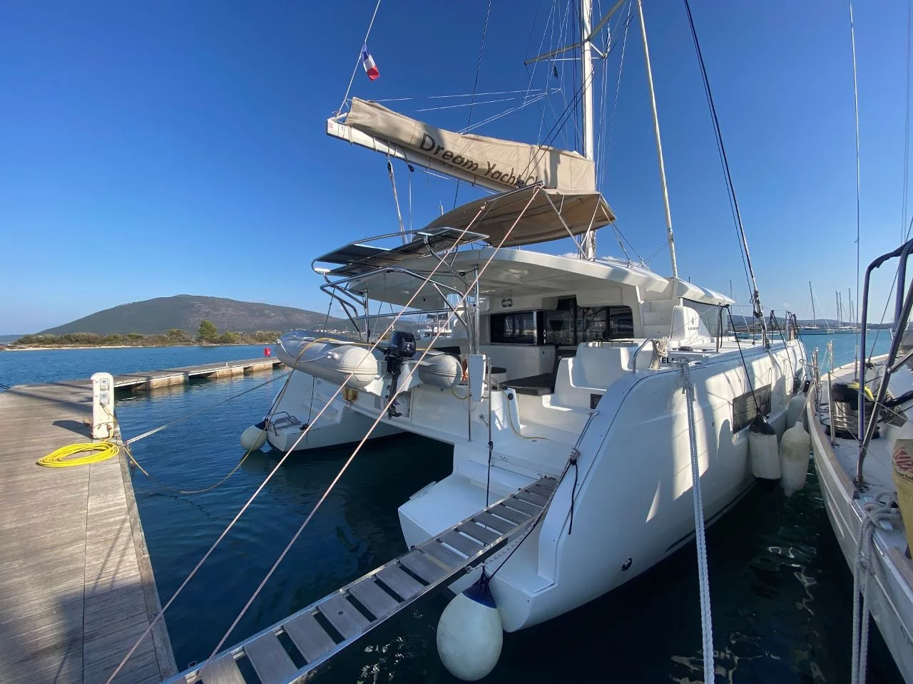Lagoon 46 - 4 + 2 cab. (HELM)  - 2