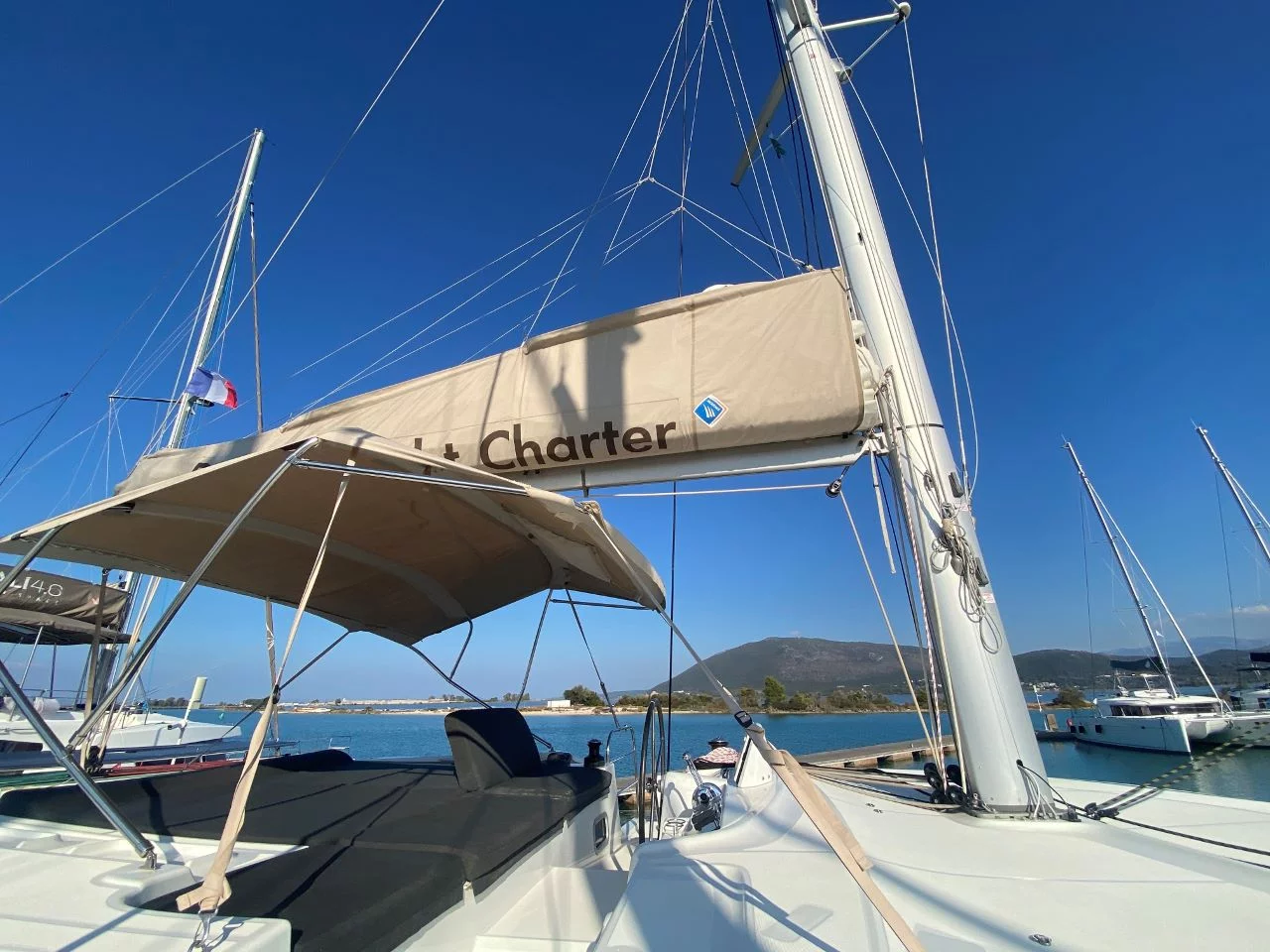 Lagoon 46 - 4 + 2 cab. (HELM)  - 3