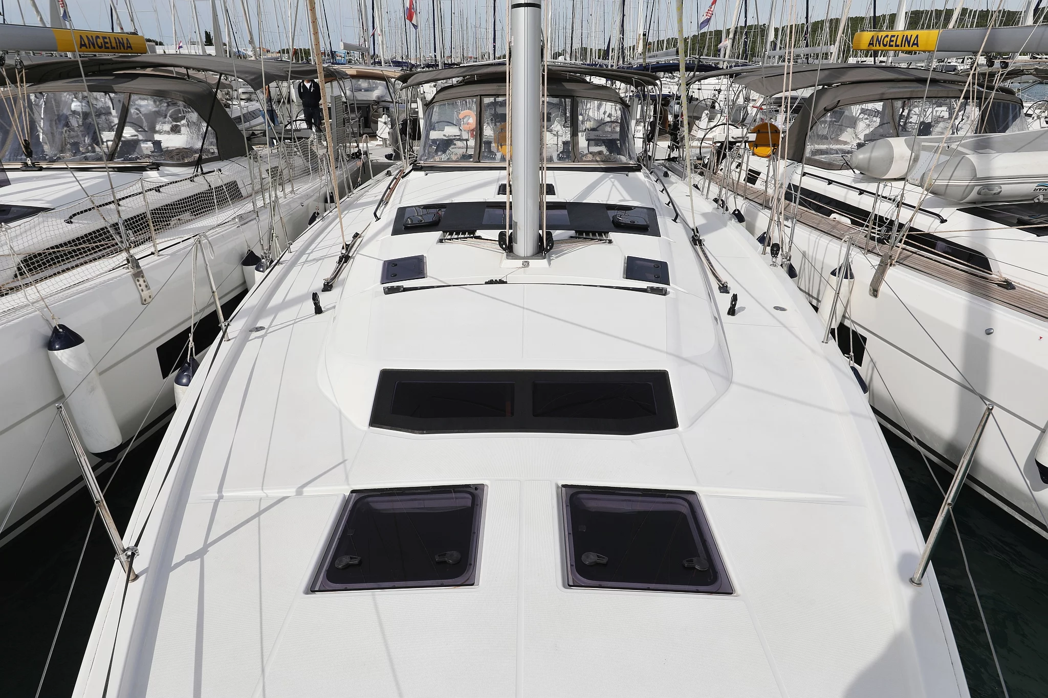 Dufour 470 - 5 cab. (Cupid)  - 10