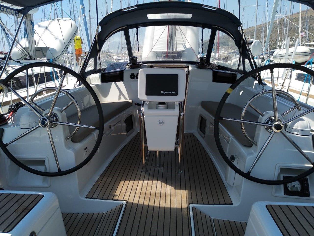 Photo #8 - Sun Odyssey 419 - 3 cab. (Tumbleweed) en Corfú - 32110