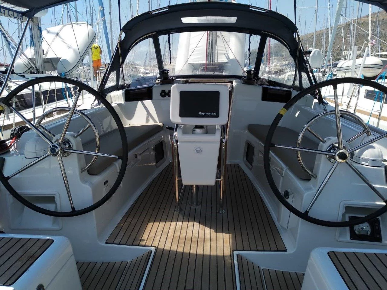 Sun Odyssey 419 - 3 cab. (Tumbleweed)  - 7