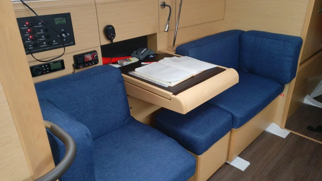 Sun Odyssey 419 - 3 cab. (Tumbleweed)  - 14