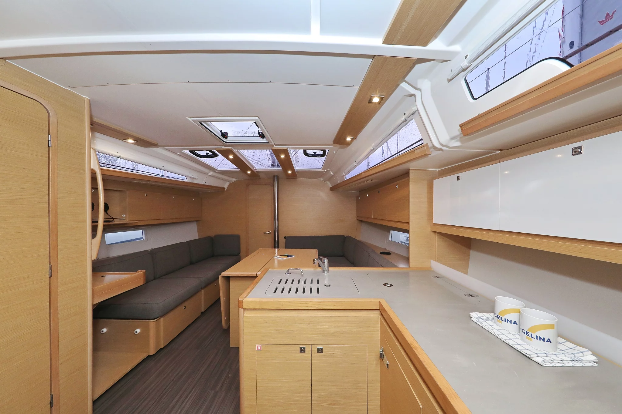 Dufour 390 GL (Mercury)  - 25