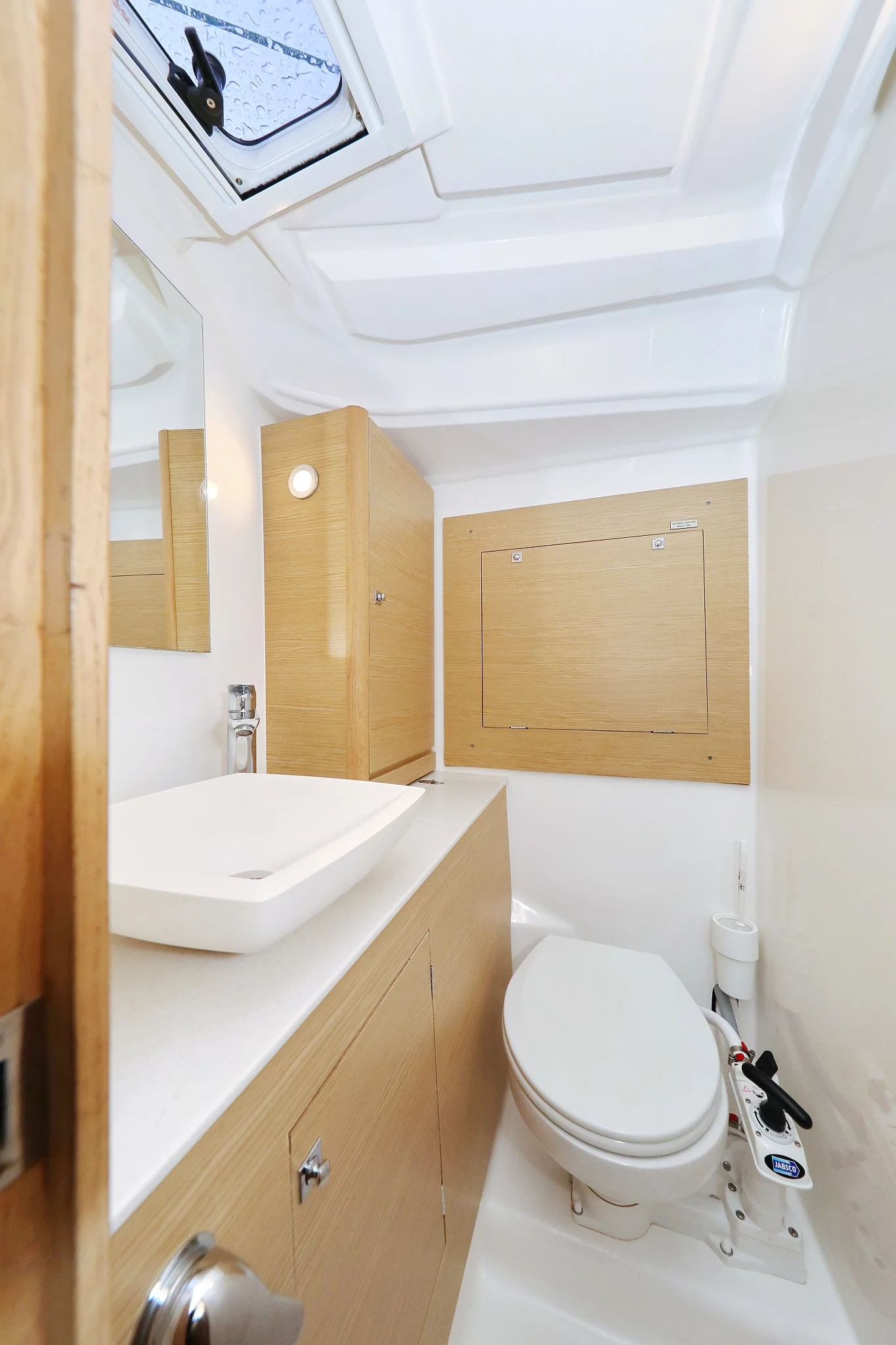 Dufour 390 GL (Mercury)  - 40