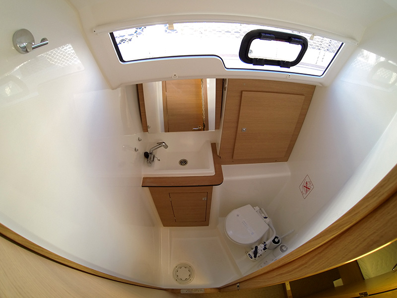 Photo #22 - Dufour 382 GL (Major Tom) en Sibenik - 32134