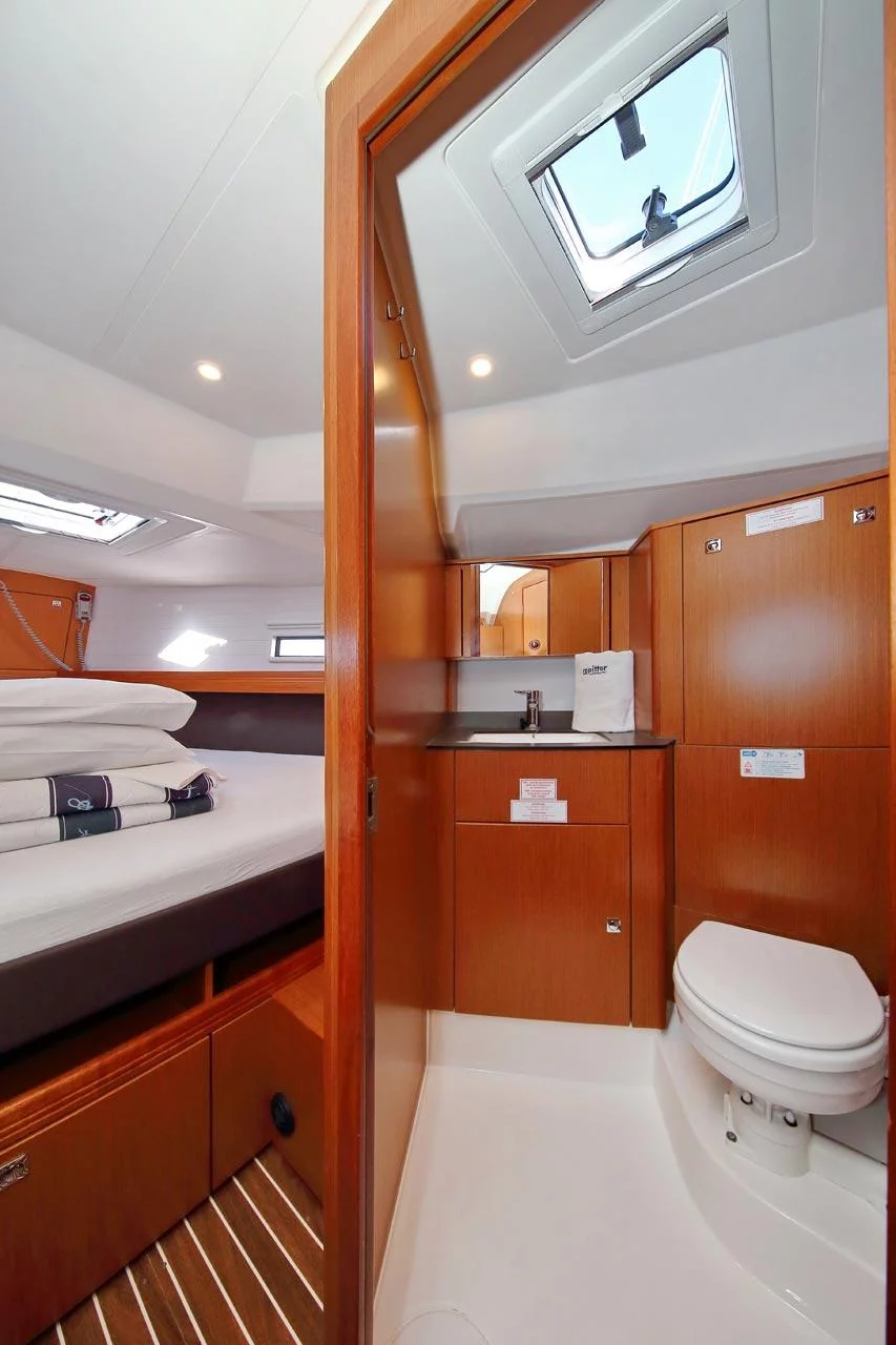 Bavaria Cruiser 41 - 3 cab. (Calamari)  - 12