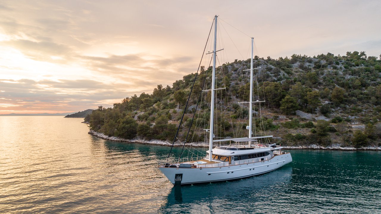 Photo #4 - Navilux (Navilux) in Split - 32210