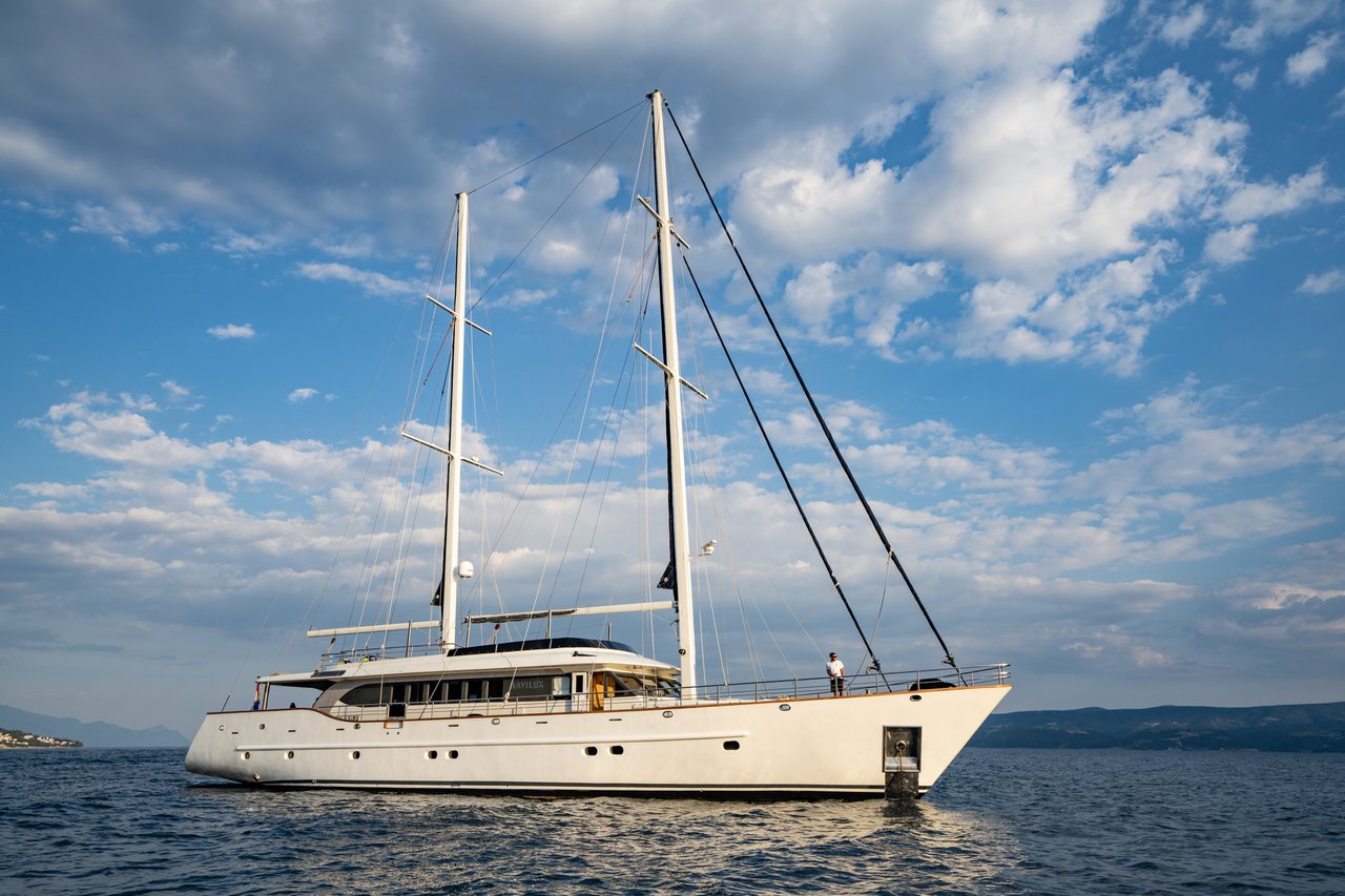 Photo #6 - Navilux (Navilux) in Split - 32210