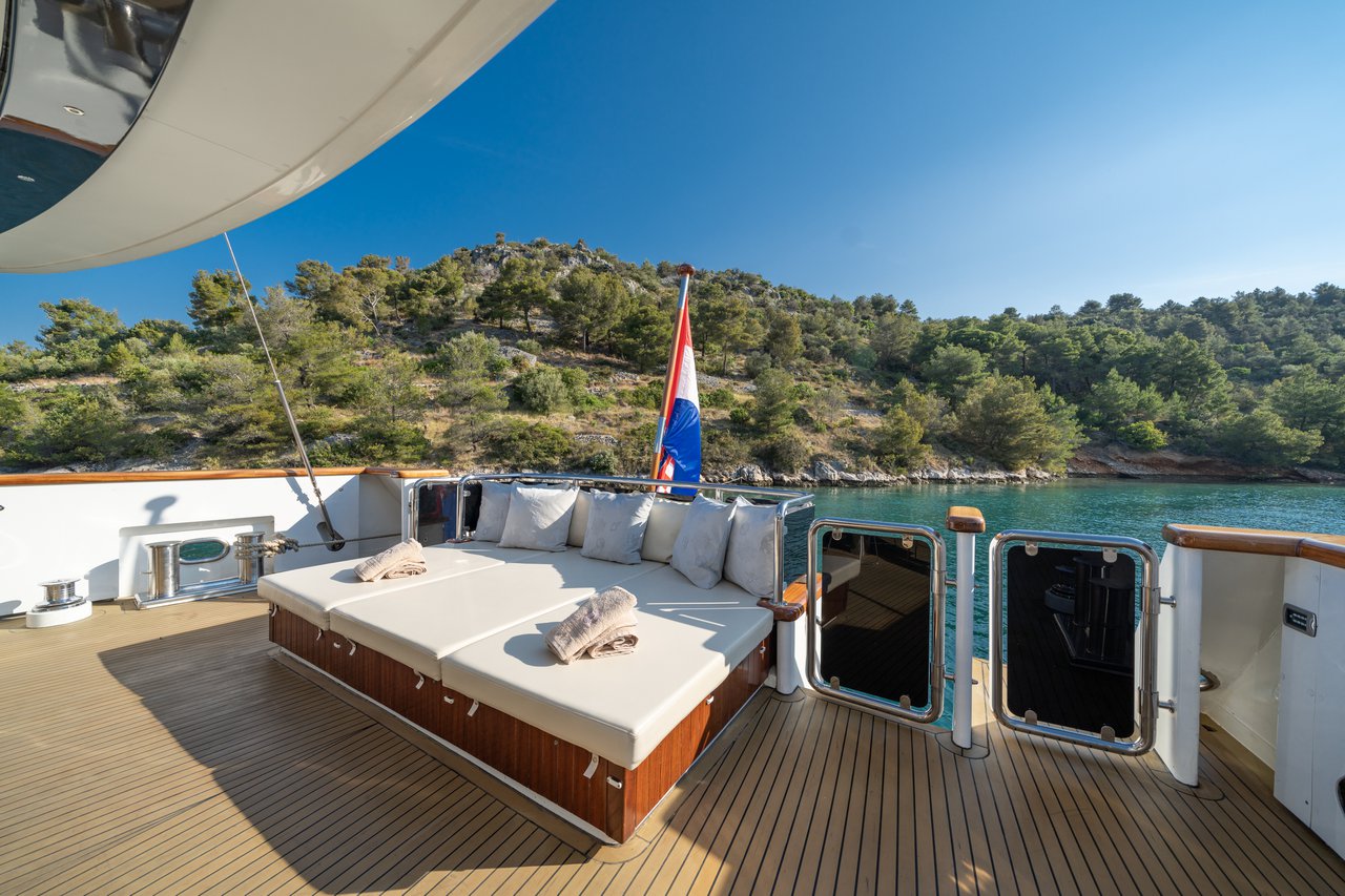 Photo #15 - Navilux (Navilux) in Split - 32210