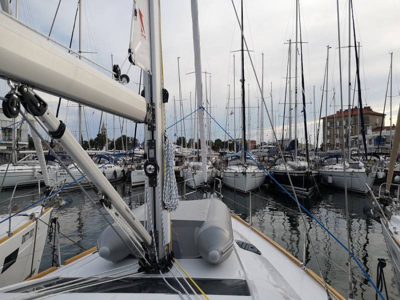 Photo #3 - Elan Impression 45.1 (Sokol) en Trogir - 32214