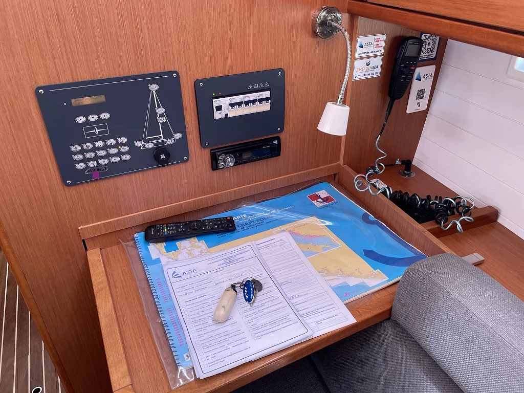 Bavaria Cruiser 37 - 3 cab. (Andrea)  - 6