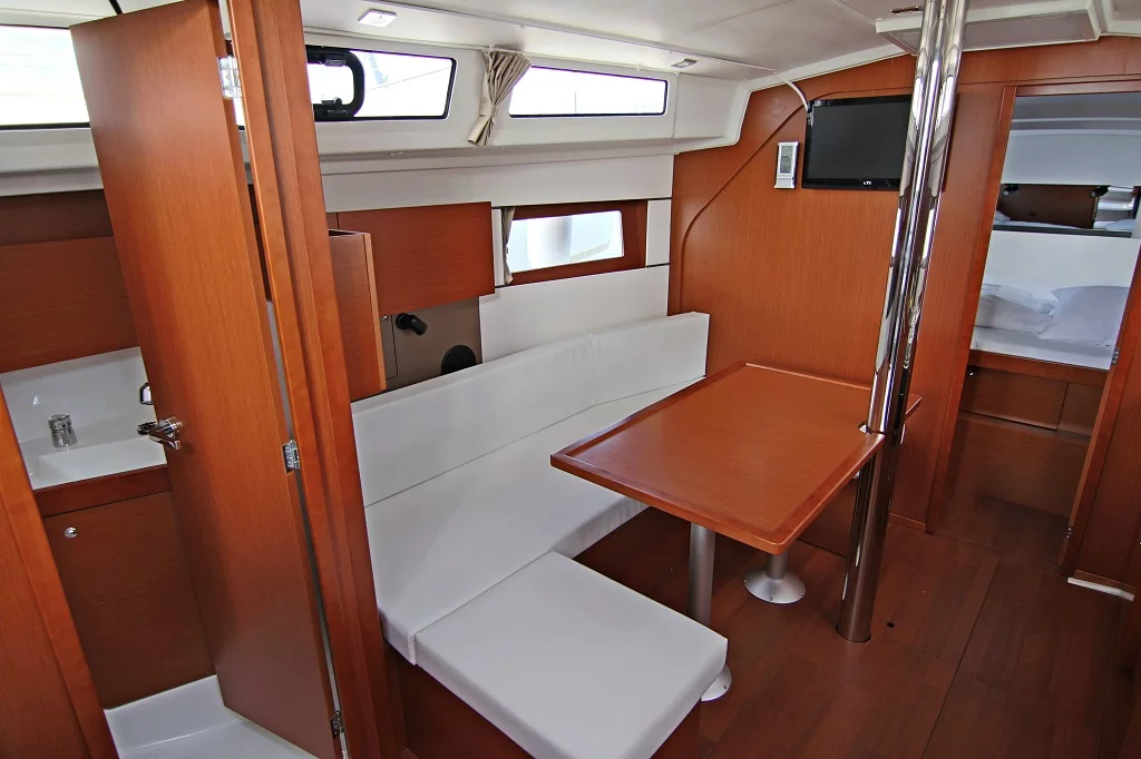 Oceanis 38 - 3 cab. (Fede)  - 5