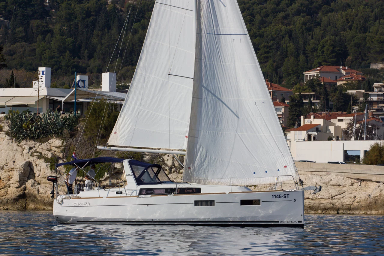 Oceanis 35 (Jean Michel)  - 0