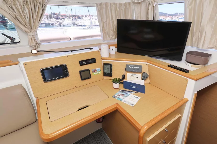 Lagoon 400 - 4 + 2 cab. (Atlantic)  - 19