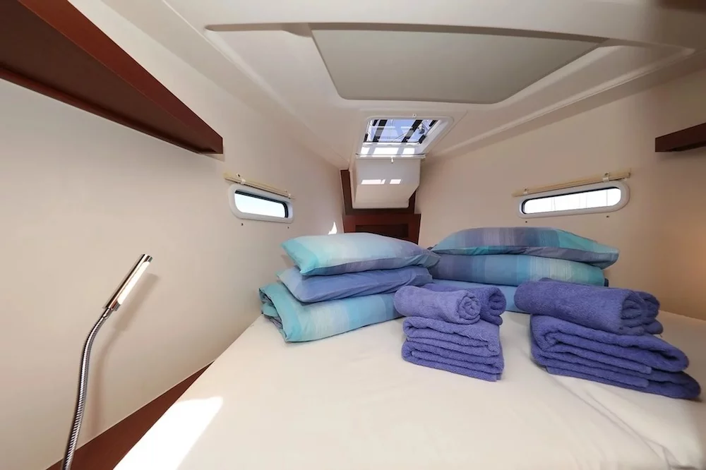 Hanse 388 (Chablis)  - 8