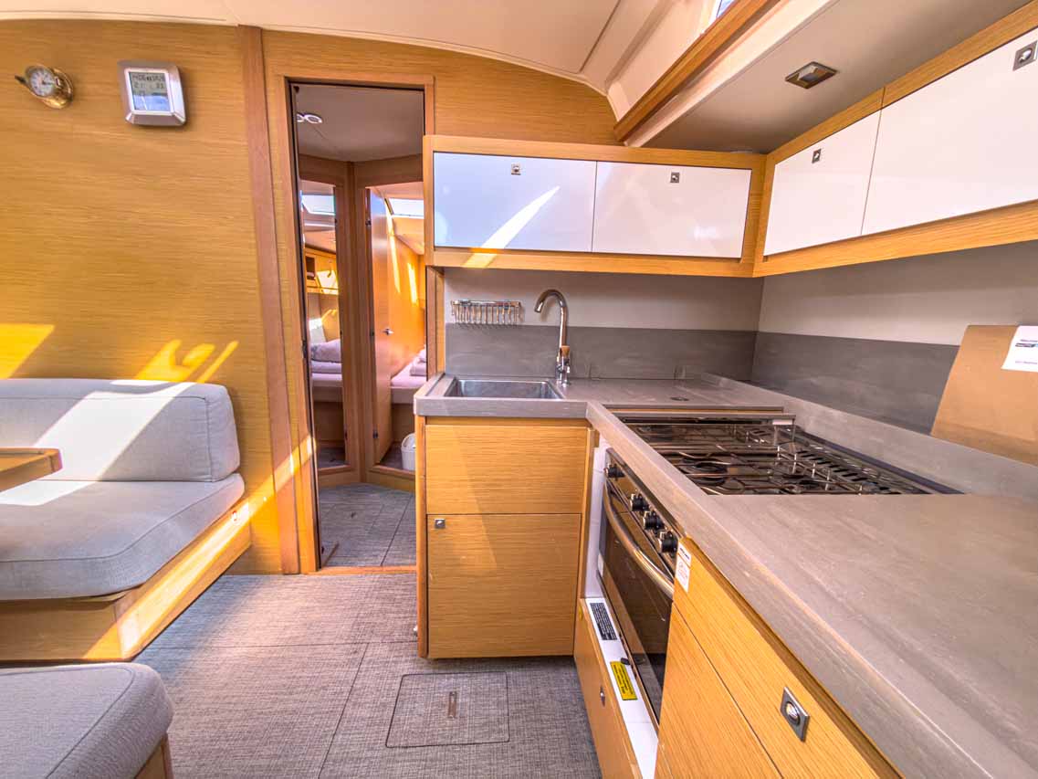 Dufour 470 performance - 4 cab. — photo 16