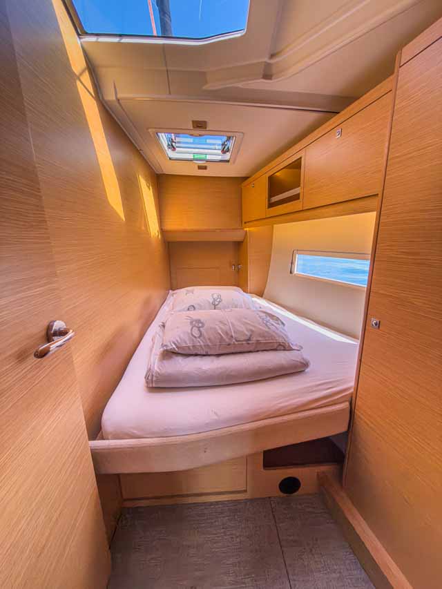 Dufour 470 performance - 4 cab. — photo 19