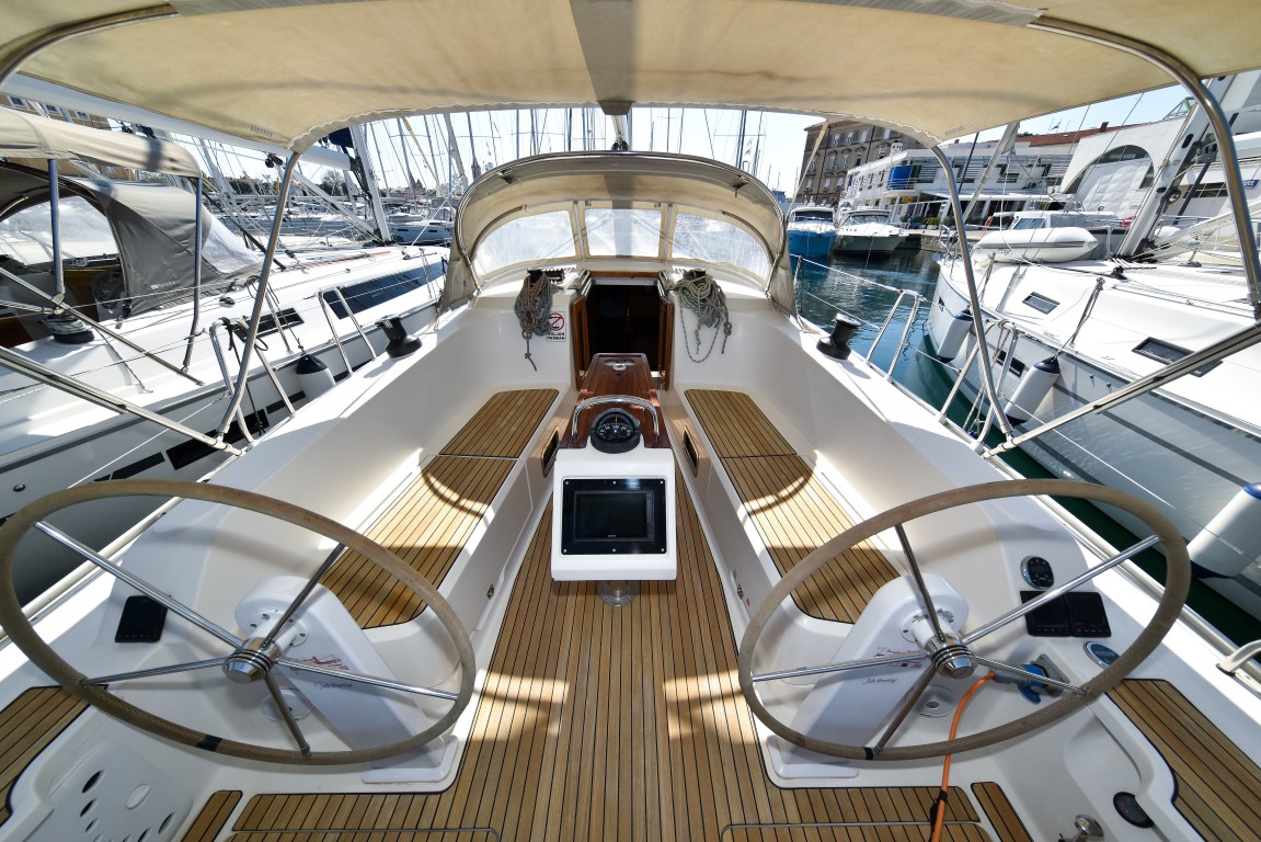 Photo #9 - Bavaria Cruiser 41 - 3 cab. (Chill Bill) in Zadar - 32274