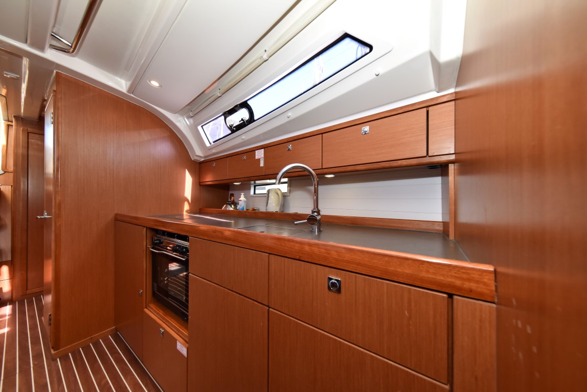 Photo #17 - Bavaria Cruiser 41 - 3 cab. (Chill Bill) in Zadar - 32274