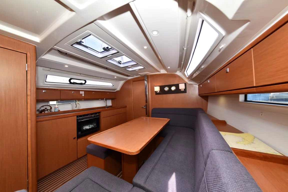 Bavaria Cruiser 41 - 3 cab. (Chill Bill)  - 17