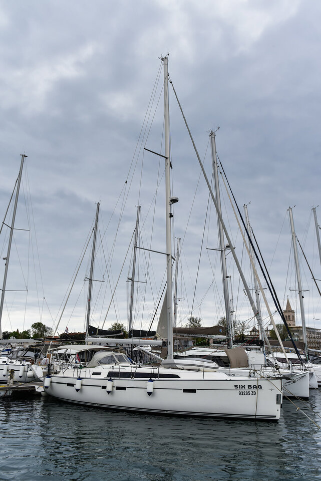 Photo #5 - Bavaria Cruiser 46 - 4 cab. (Six Bag) en Zadar - 32275
