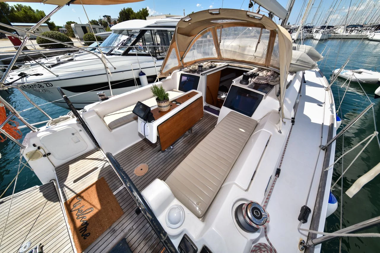 Dufour 350 GL (Pape)  - 5