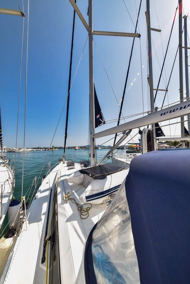 Oceanis 41.1 (4Play)  - 8