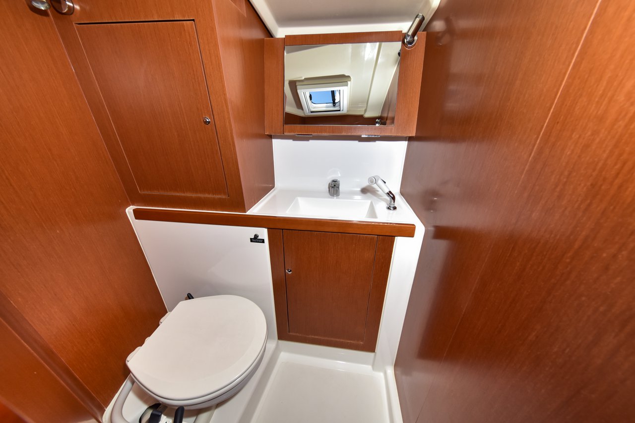 Photo #33 - Oceanis 41.1 (4Play) in Sukosan - 32324