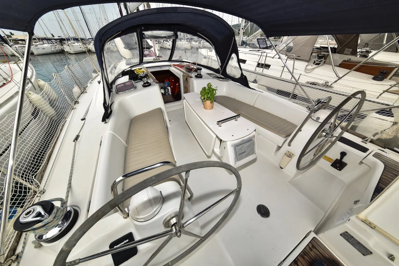Oceanis 43 (Playmaker)  - 4