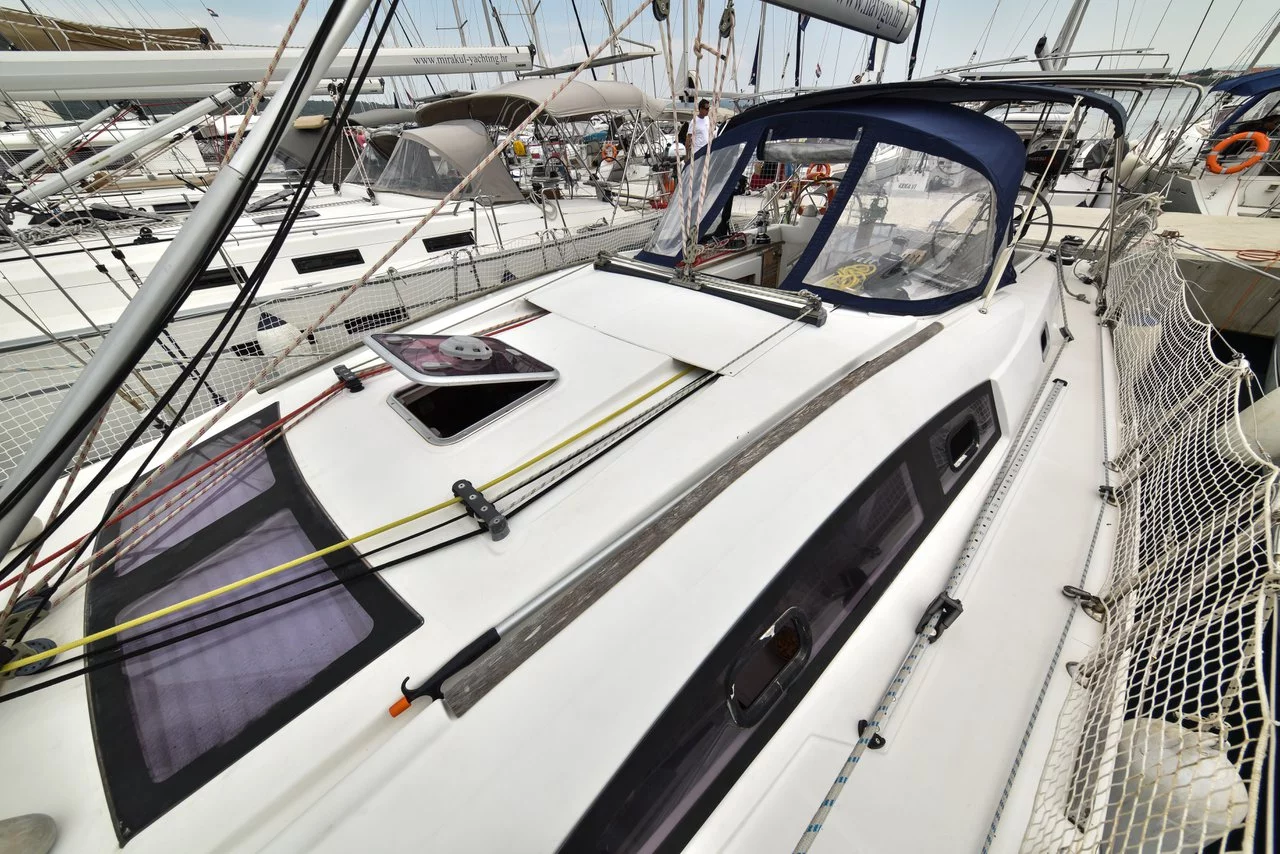 Oceanis 43 (Playmaker)  - 12